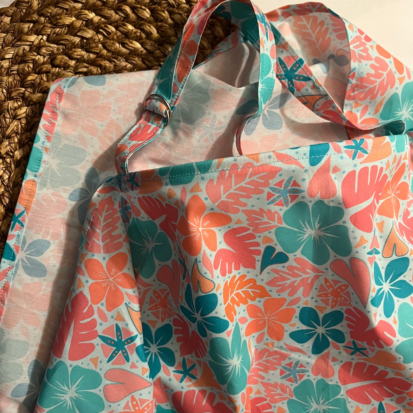 Nursing Cover - Island Love