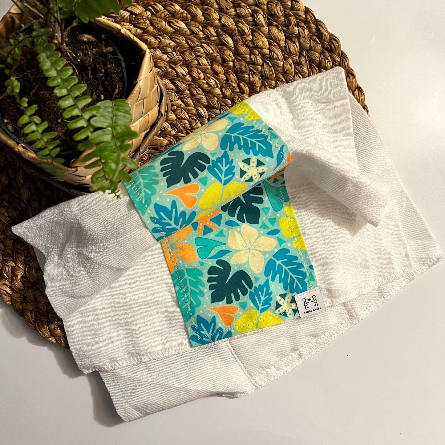 Burp Cloth - Island Love